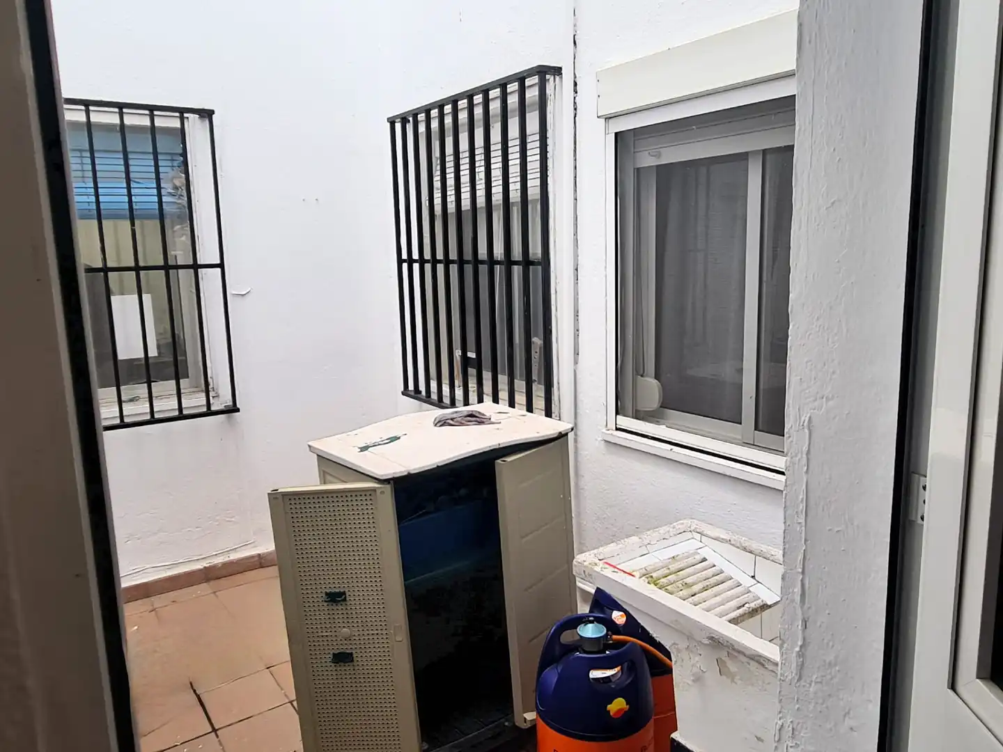 Balcony of Flat for sale in Sevilla  with Air Conditioner