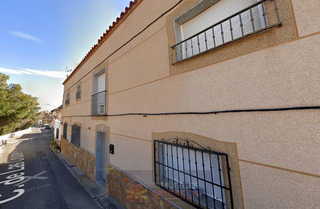 Casa-chalet en Venta en  Cruces en Fiñana