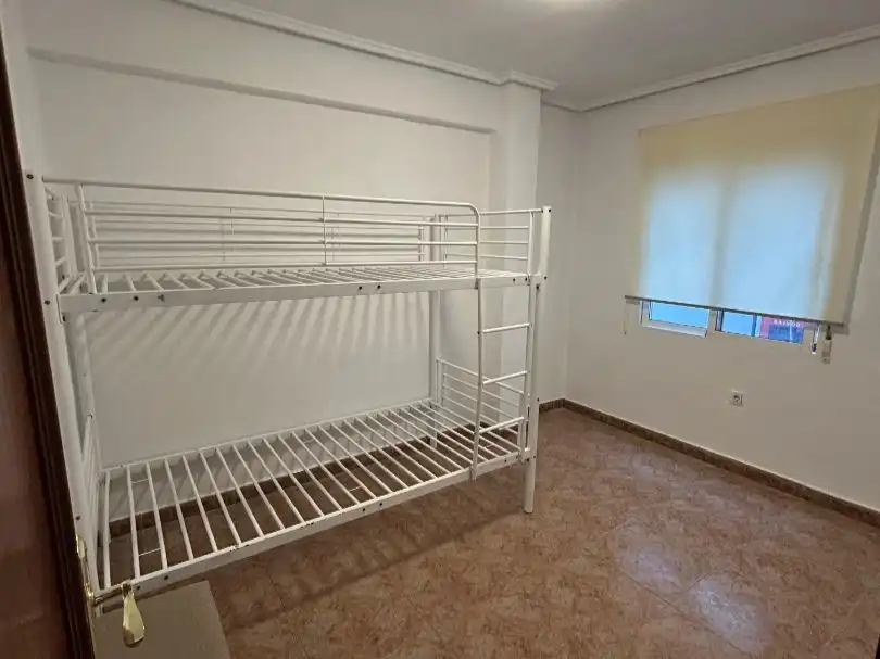 Schlafzimmer von Wohnung zur Miete in  Valencia Capital mit Klimaanlage und Terrasse