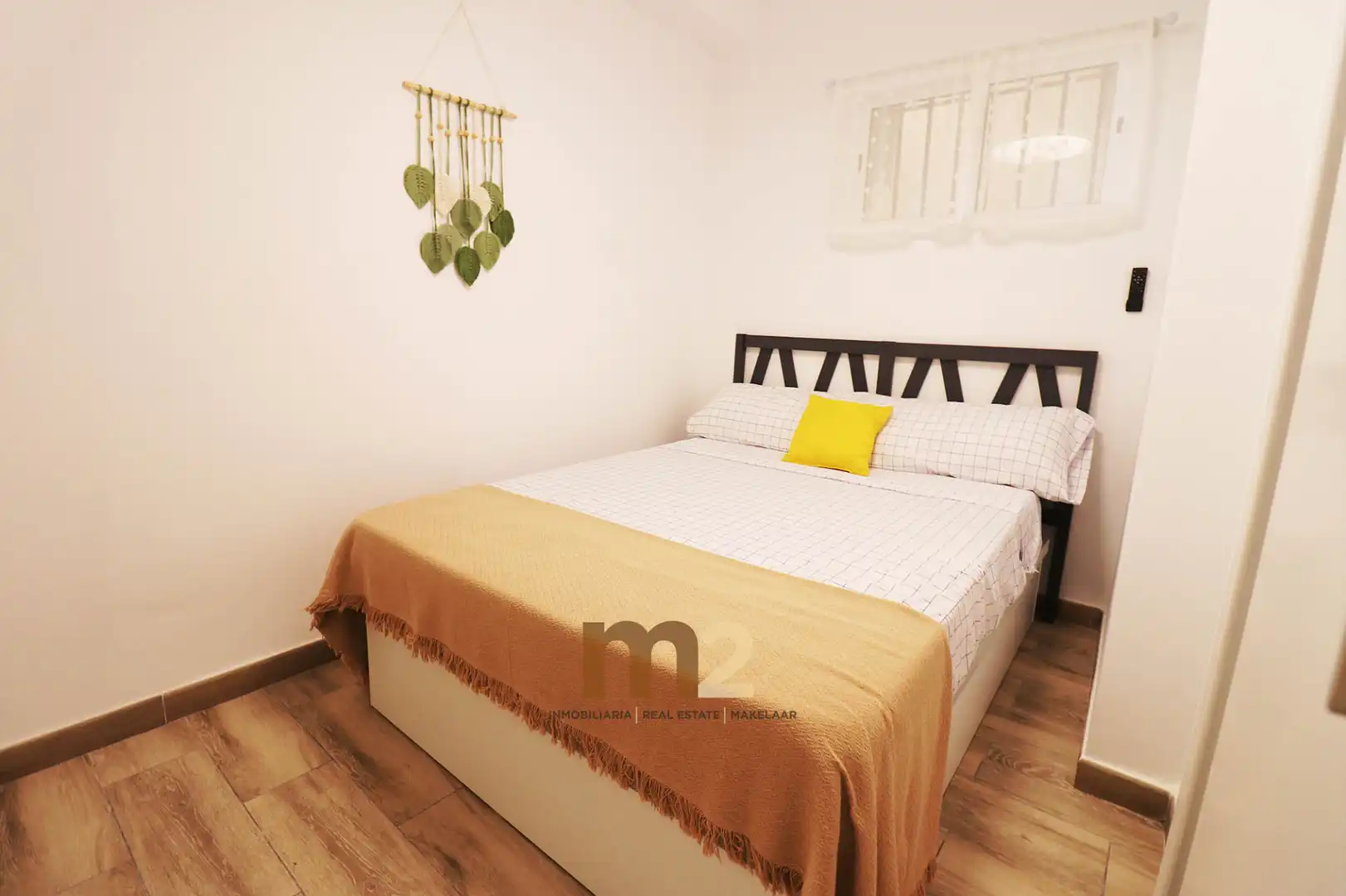 Dormitori de Apartament en venda en Guardamar del Segura amb Moblat, Forn i Microones