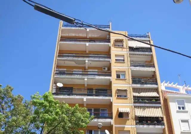 Vista exterior de Piso en venta en La Vall d'Uixó
