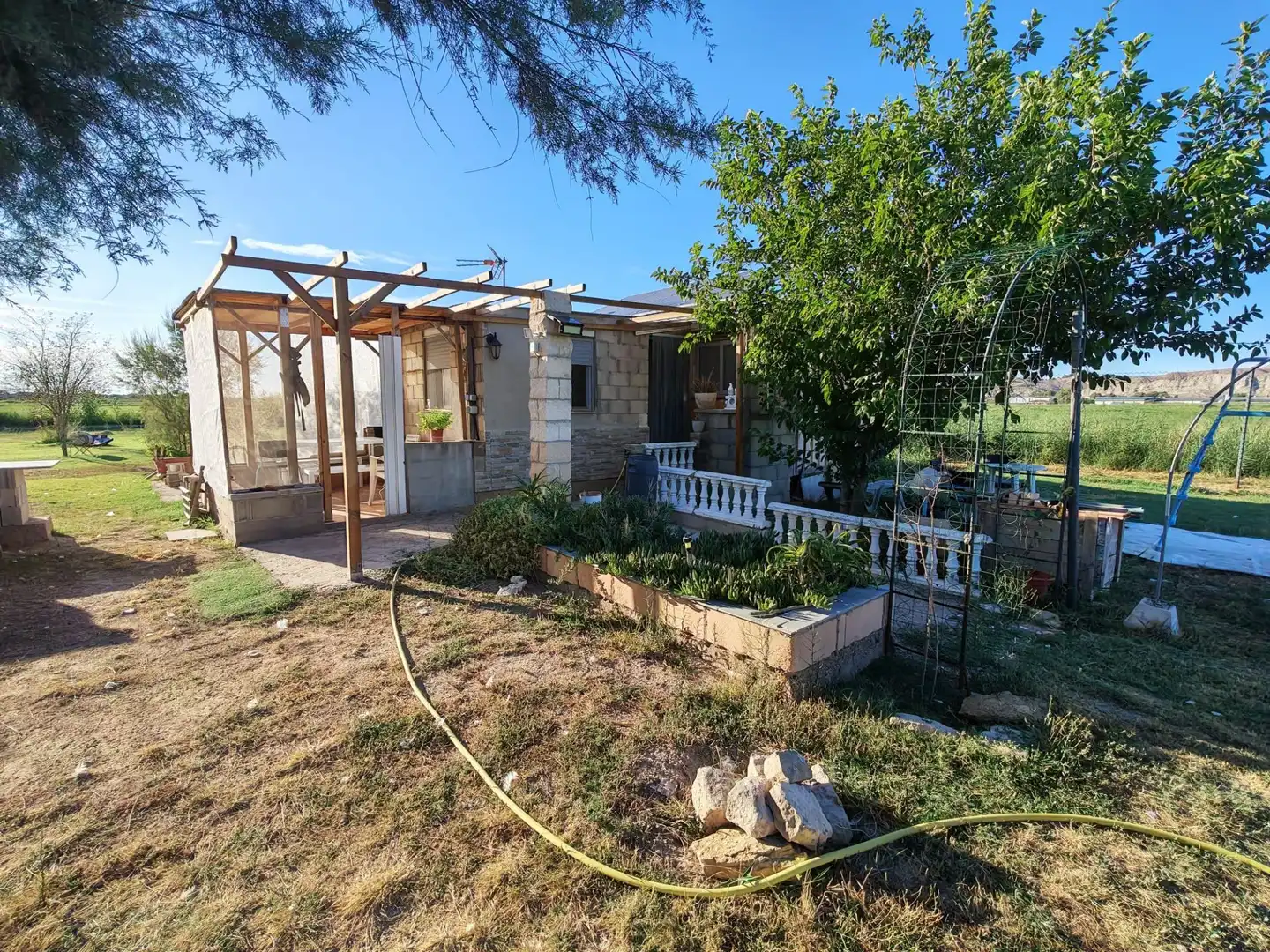 Country homes for sale in Nuez de Ebro  with Private garden and Terrace