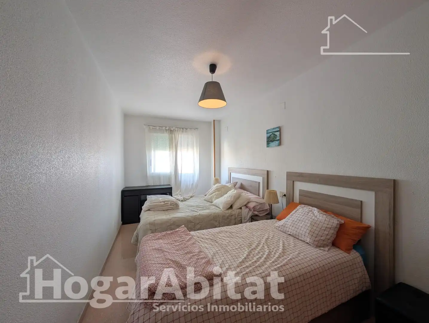 Habitación de Piso en venta en Alicante / Alacant con Aire acondicionado, Calefacción y Terraza