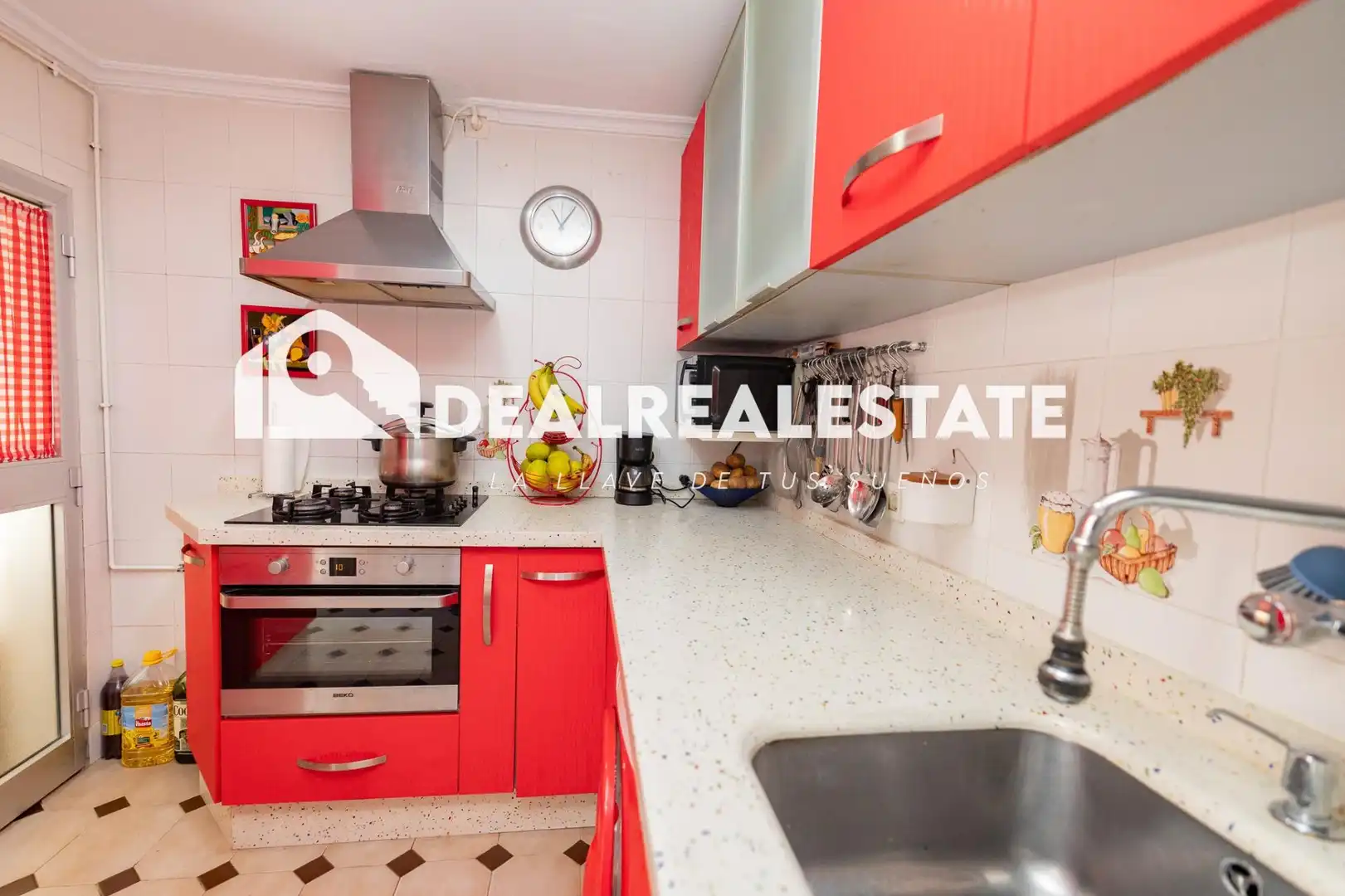 Kitchen of Houses for sale in Sevilla  with Air Conditioner and Terrace