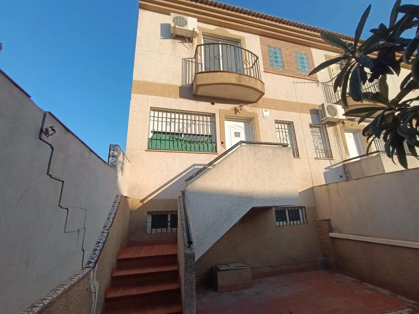 Vista exterior de Casa o xalet en venda en Cijuela amb Jardí privat
