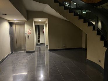 Gewerbefläche zur Miete in Sarrià - Sant Gervasi