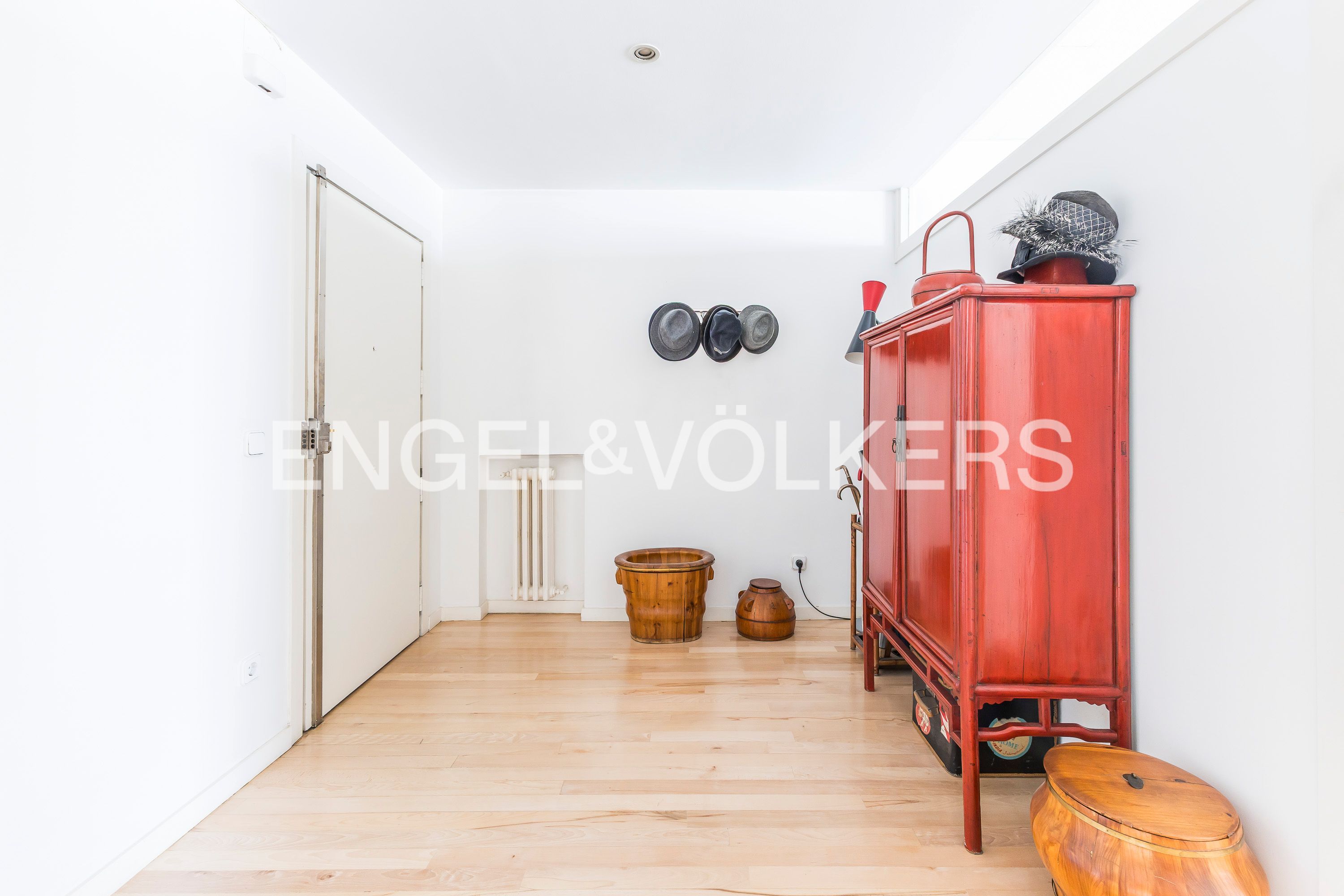 Apartment for sale in  Madrid Capital  with Air Conditioner, Heating and Parquet flooring