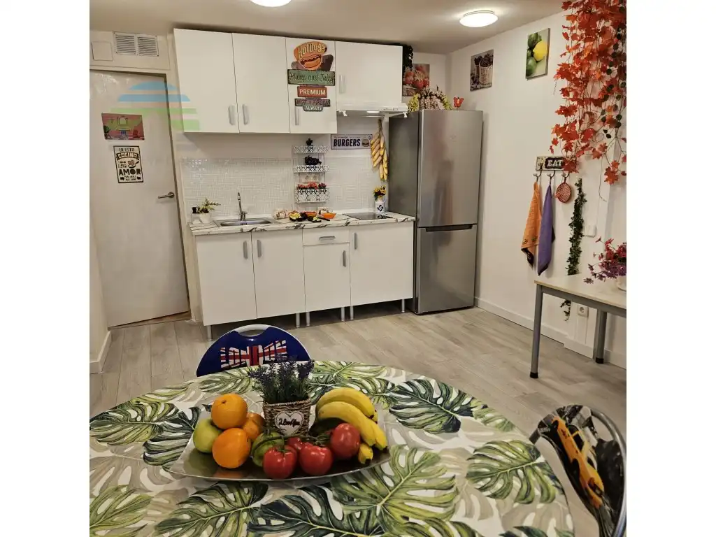 Cocina de Piso en venta en Barcelona con Aire acondicionado