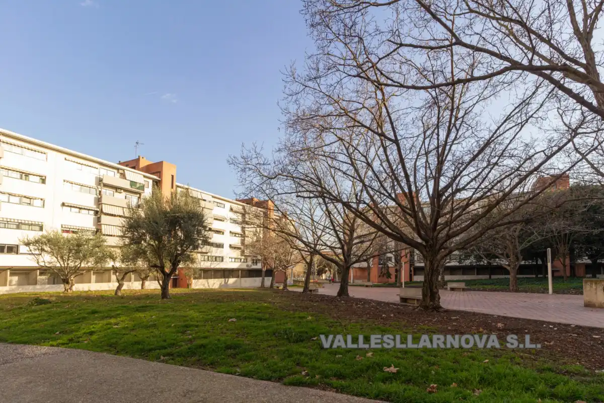 Vista exterior de Pis en venda en Mollet del Vallès amb Calefacció, Traster i Balcó