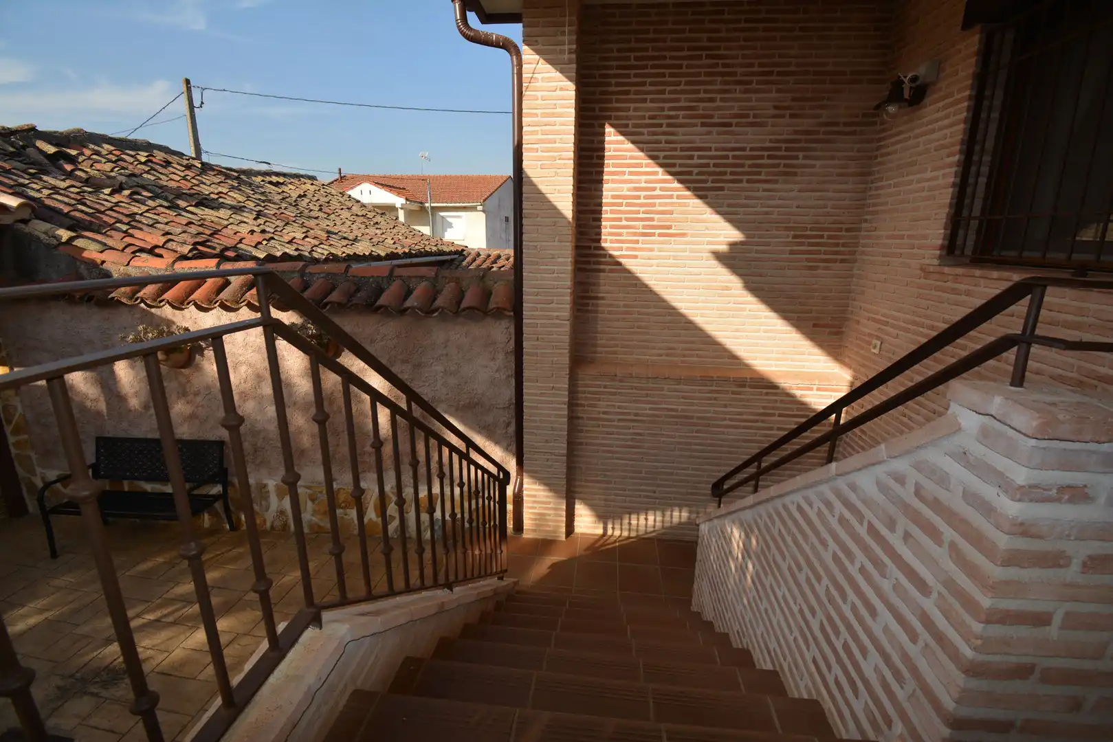 Country house zum Verkauf in Robledillo de Mohernando mit Klimaanlage, Privatgarten und Terrasse