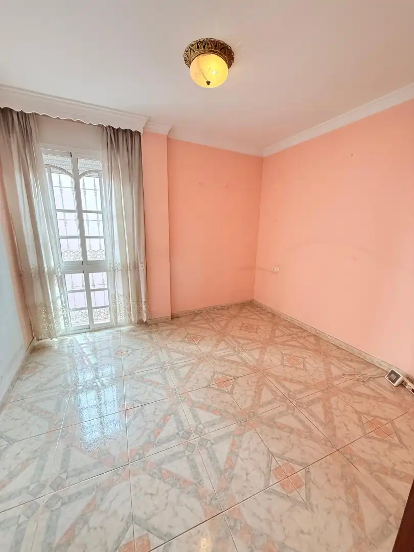 Dormitori de Casa o xalet en venda en Málaga amb Terrassa i Balcó
