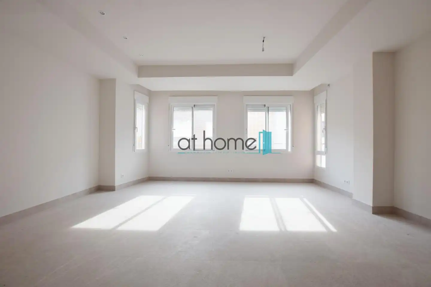 Wohnzimmer von Wohnung zur Miete in Alboraya mit Klimaanlage, Terrasse und Möbliert
