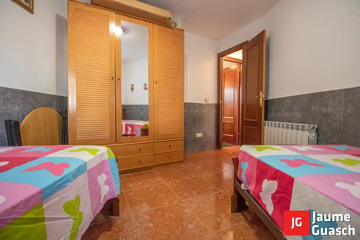 Dormitori de Casa o xalet en venda en Torredembarra amb Aire condicionat, Calefacció i Jardí privat