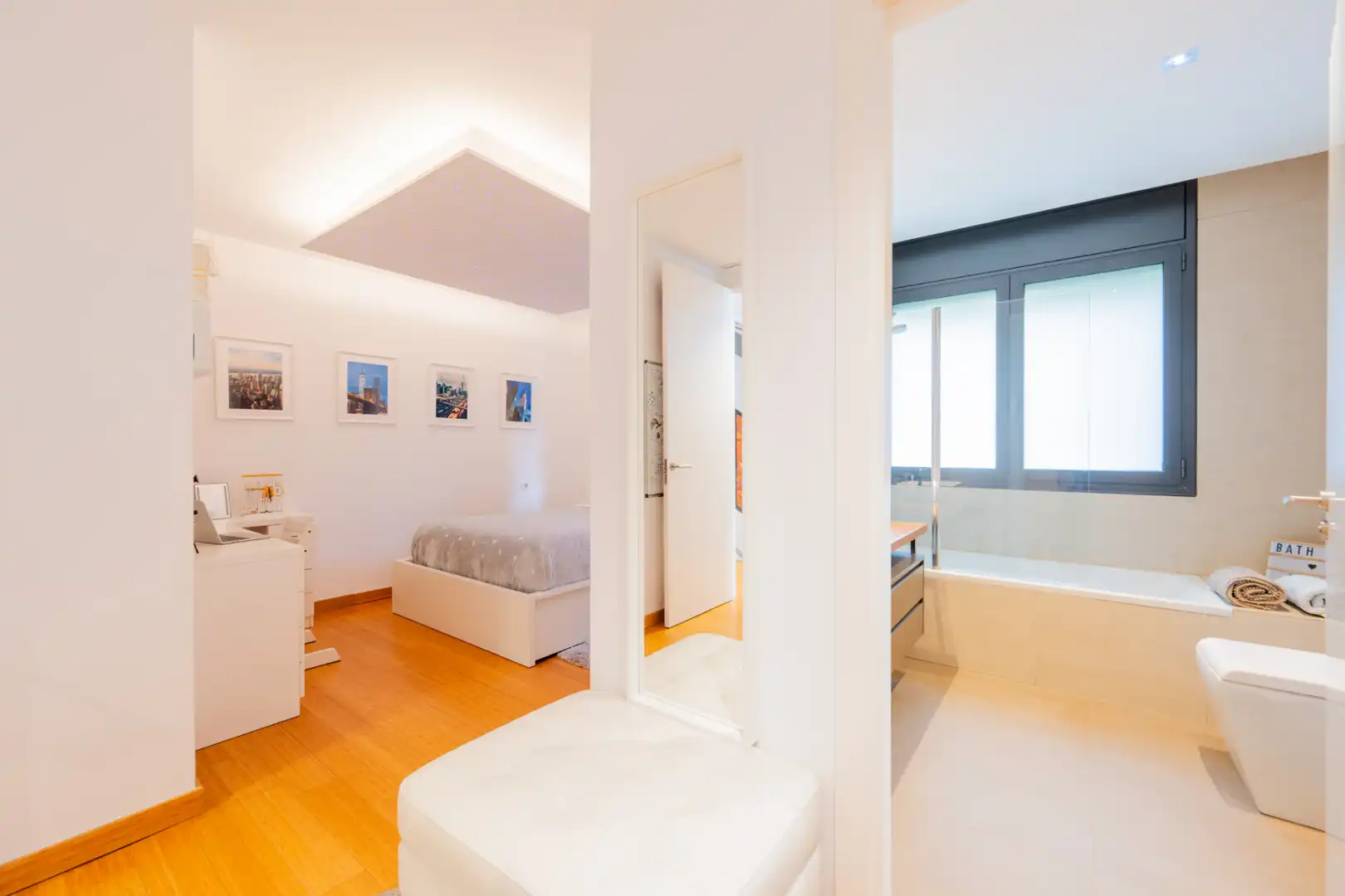 Habitación de Casa o chalet en venta en Sant Cugat del Vallès con Aire acondicionado, Calefacción y Jardín privado