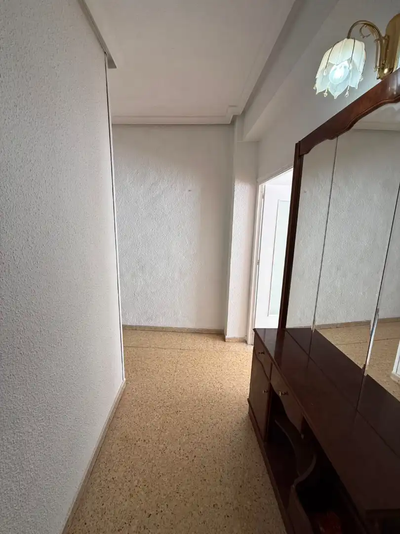 Flat for sale in Villena  with Storage room