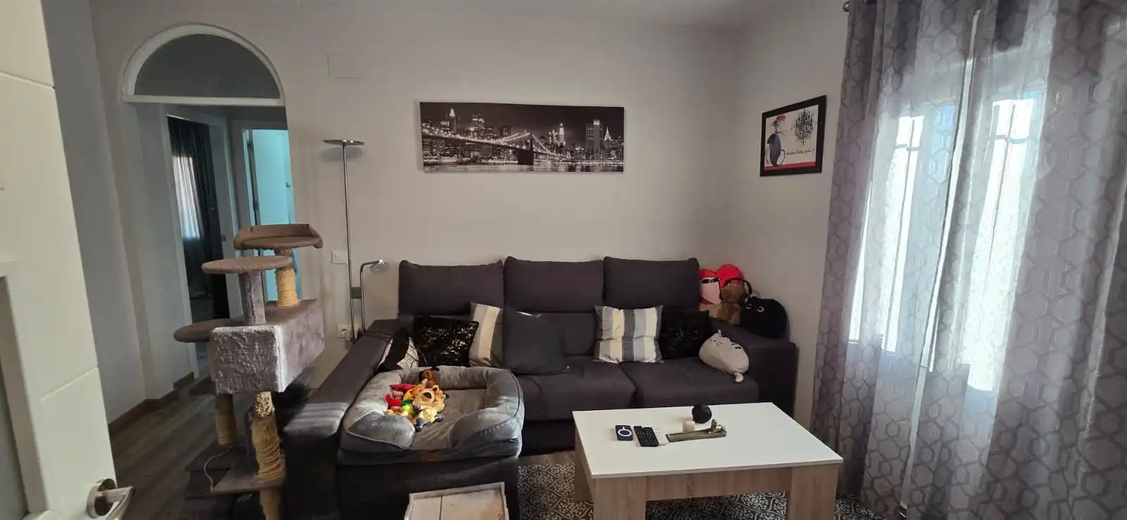 Sala d'estar de Casa o xalet en venda en Puertollano amb Aire condicionat i Terrassa