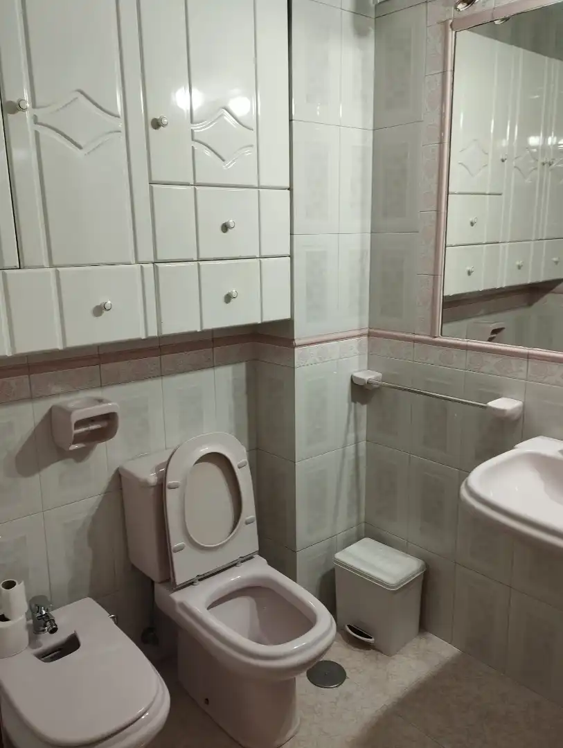 Bathroom of Flat for sale in Cabra  with Storage room, Furnished and TV