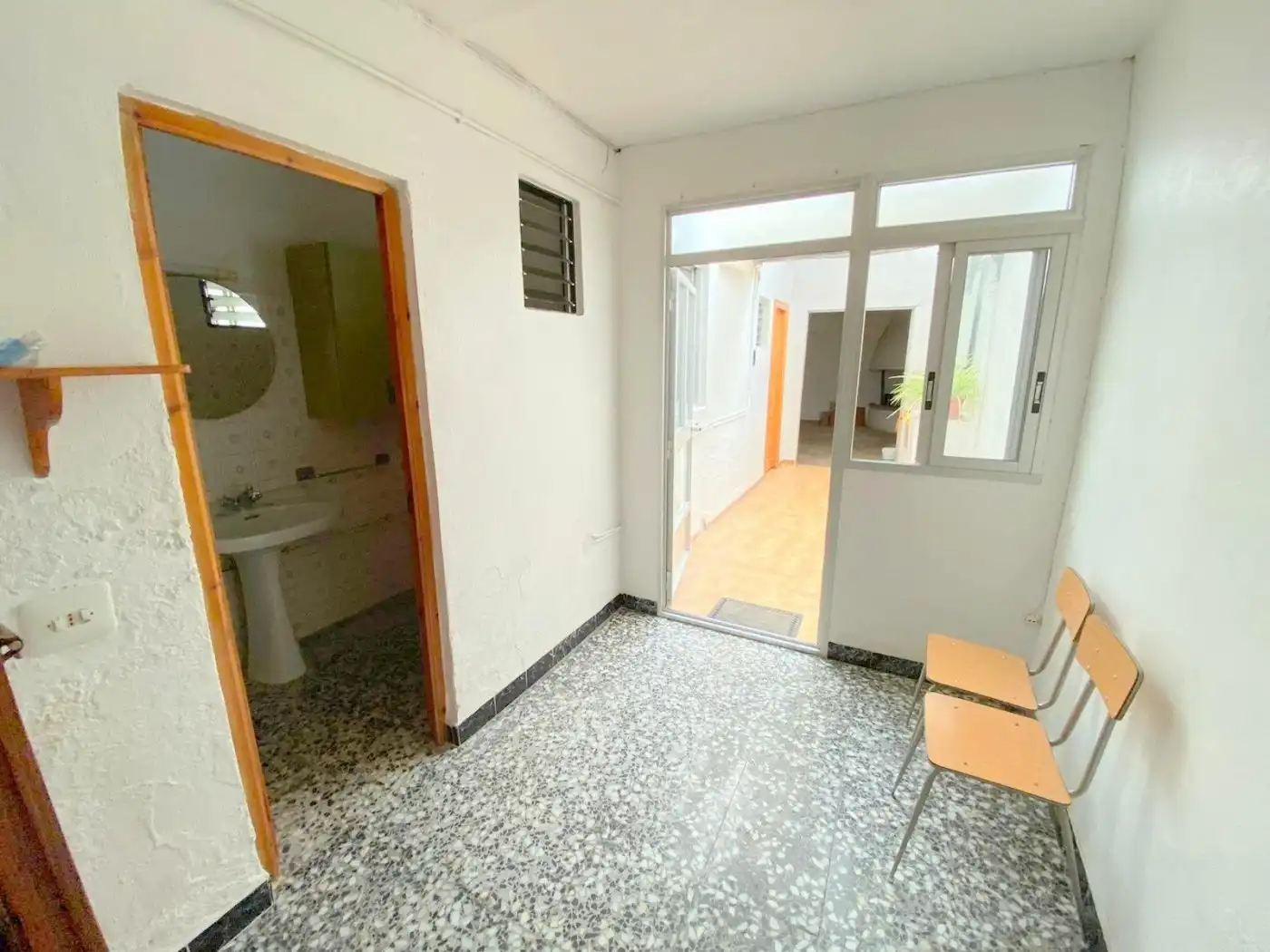 Houses for sale in Mogente / Moixent  with Terrace