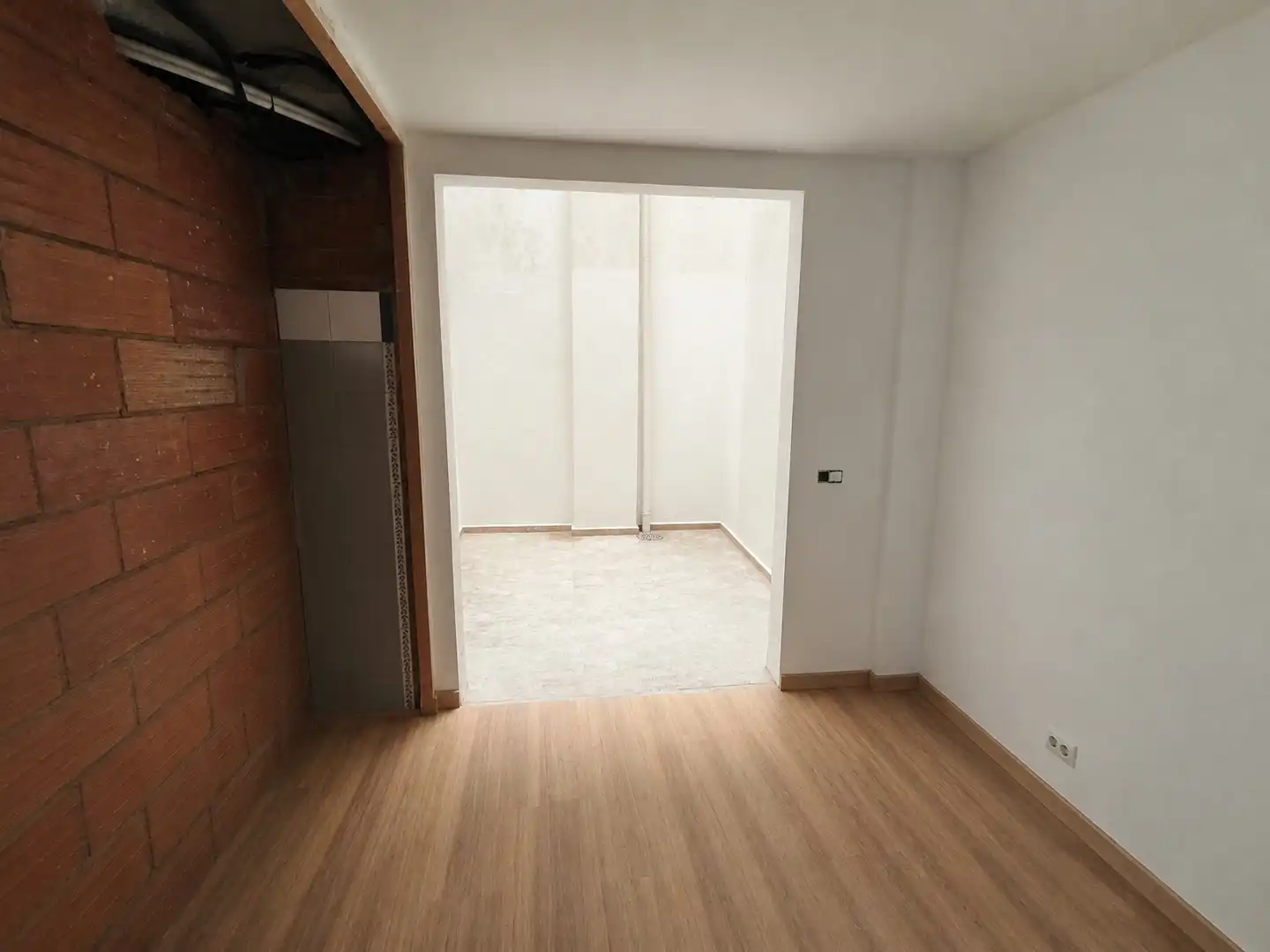 Flat with terrace for sale in Carretera dels Banys, imagen 7