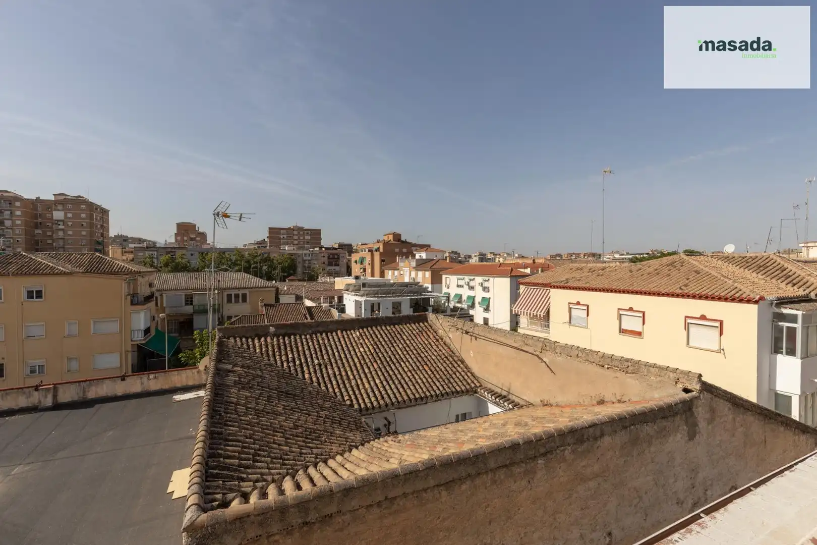 Vista exterior de Piso en venta en Granada con Terraza y Amueblado