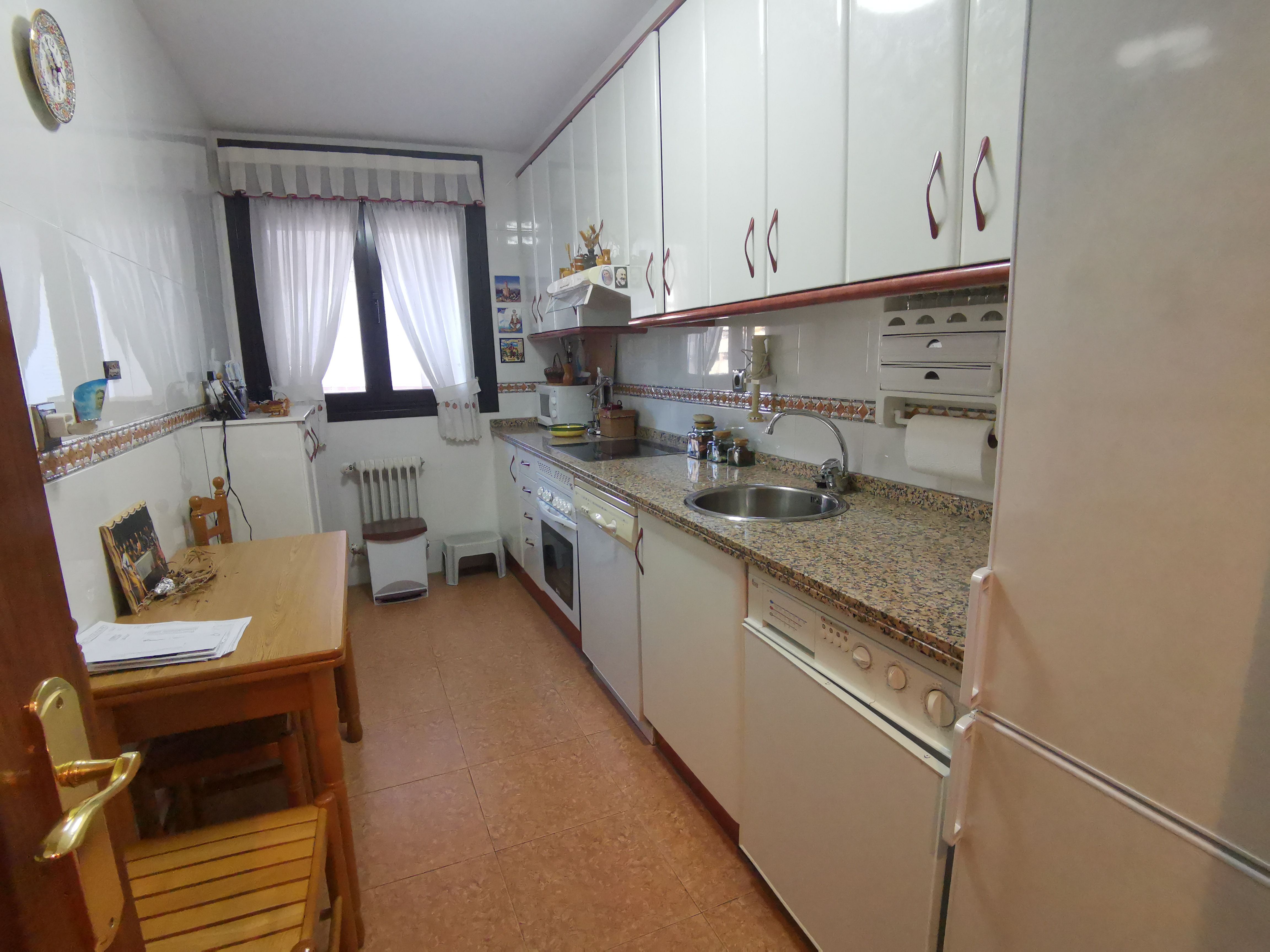 Piso en venta en Avenida de la Constitución, Centro