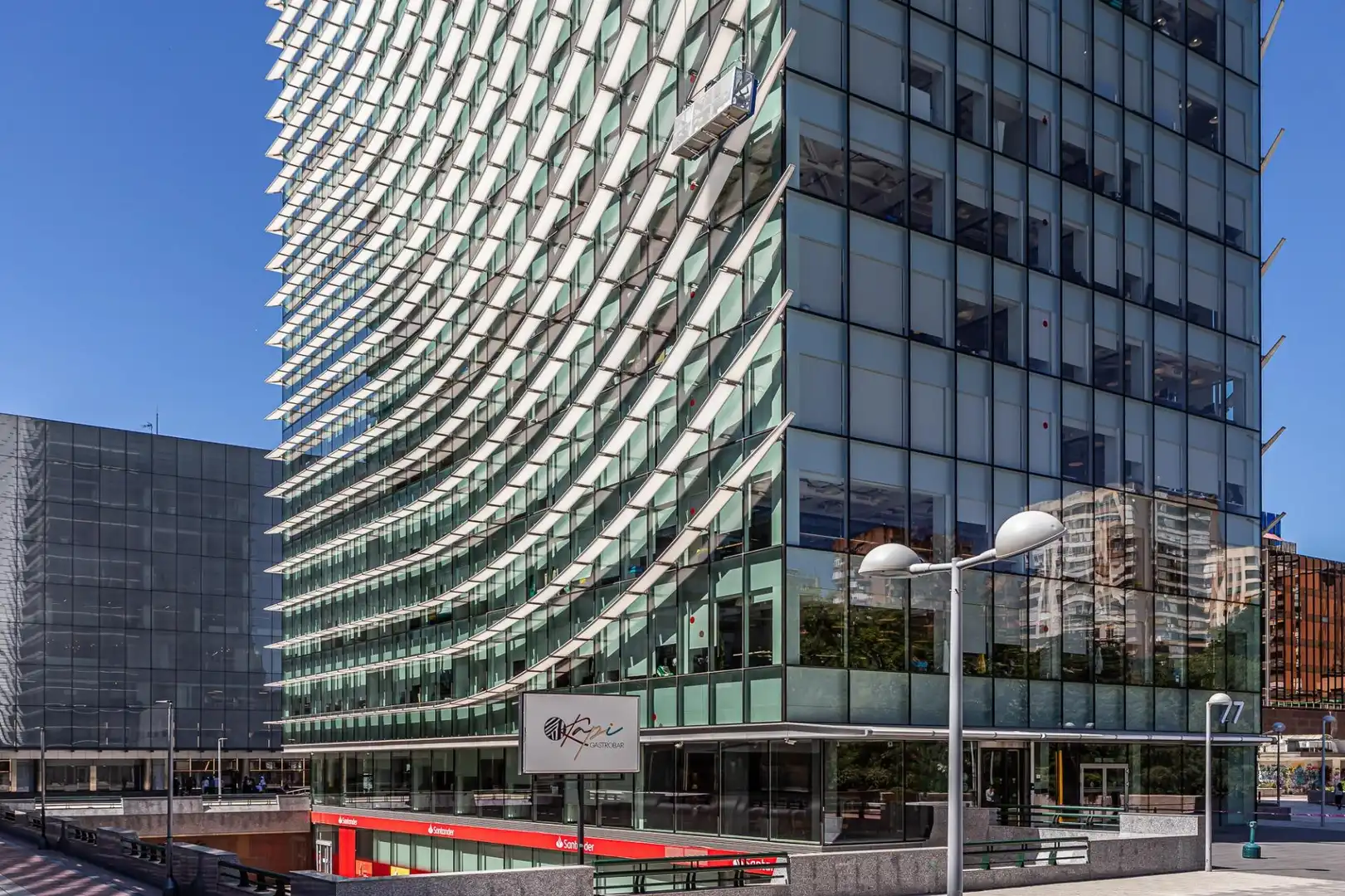 Außenansicht von Wohnung zum Verkauf in Madrid mit Klimaanlage und Abstellraum