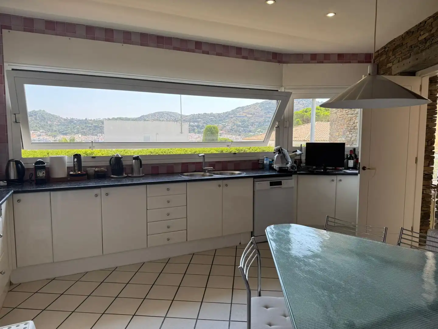 Cuina de Casa o xalet en venda en El Port de la Selva amb Jardí privat, Terrassa i Moblat