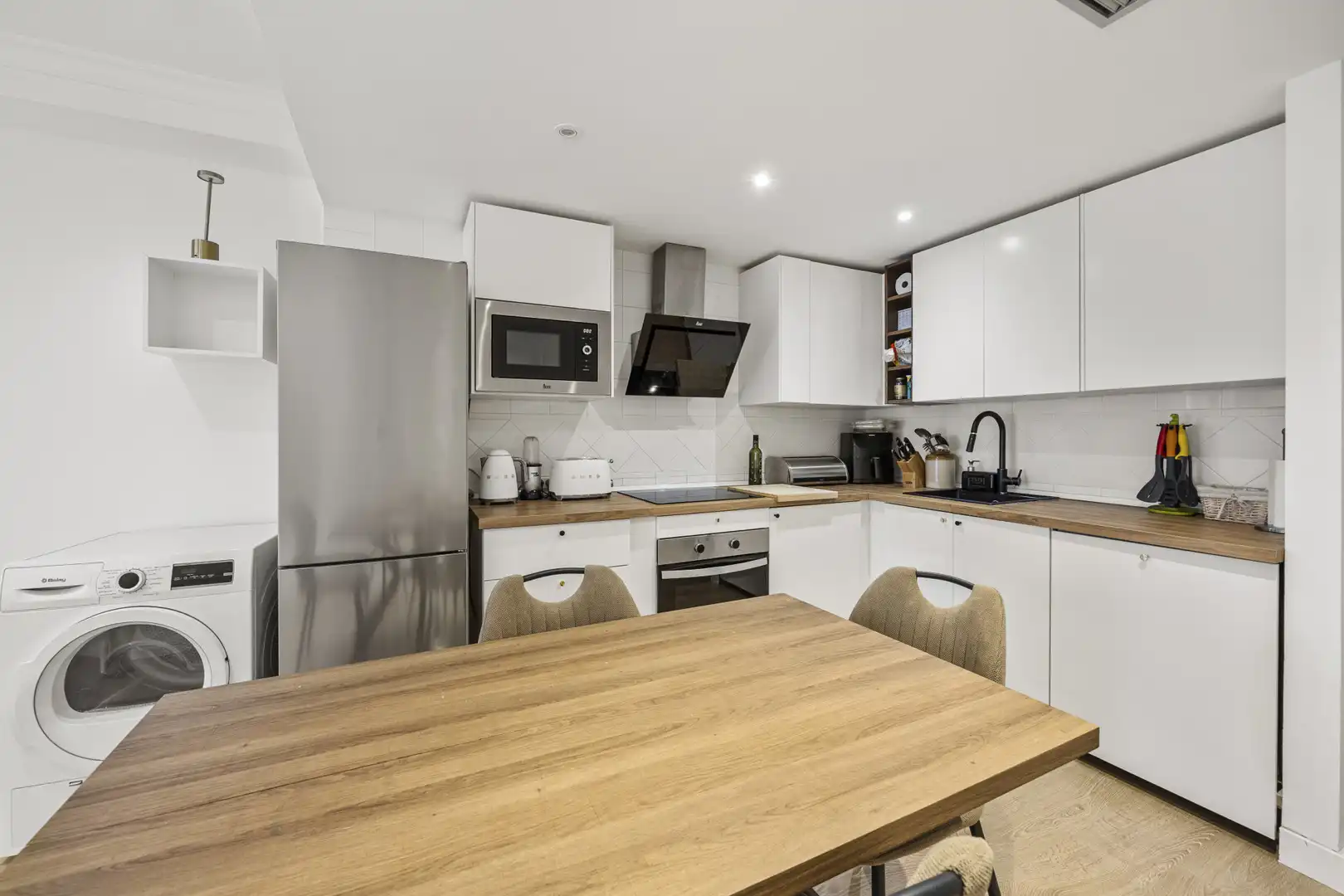 Cocina de Apartamento en venta en Benahavís con Aire acondicionado, Terraza y Piscina
