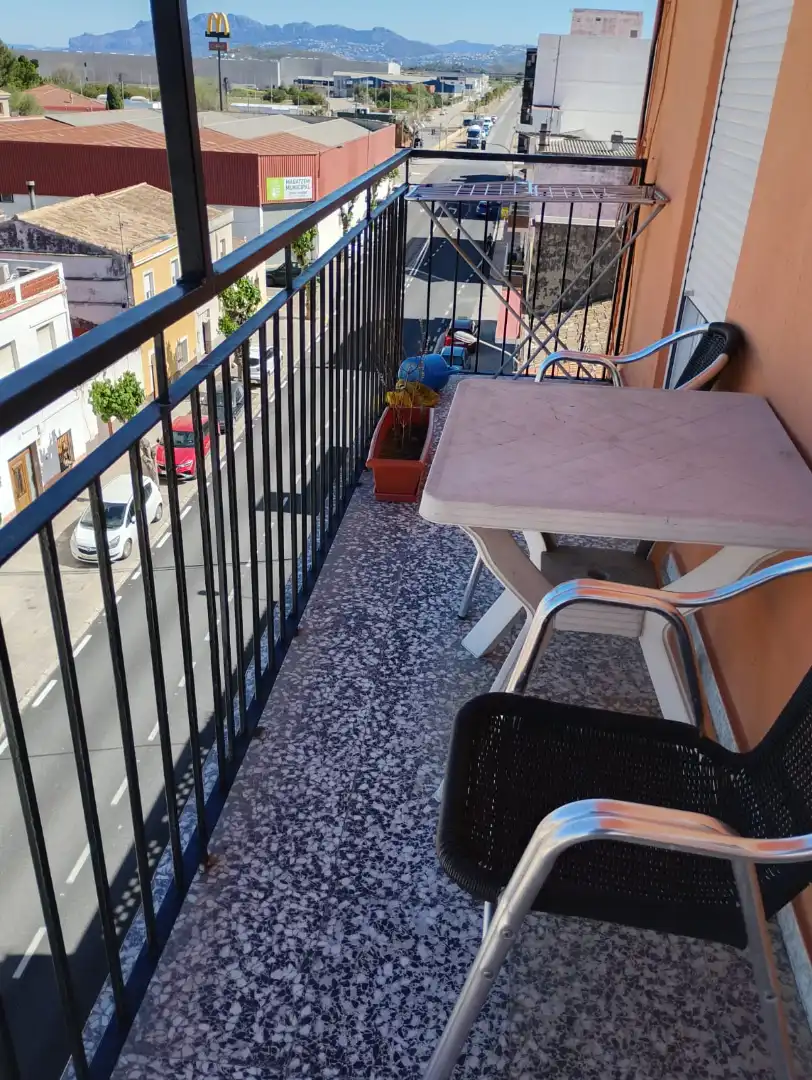Terrassa de Pis en venda en Oliva amb Moblat, Forn i Balcó