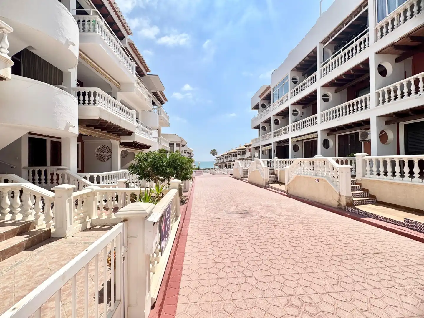 Exterior view of Houses for rent in Guardamar del Segura  with Air Conditioner, Heating and Terrace
