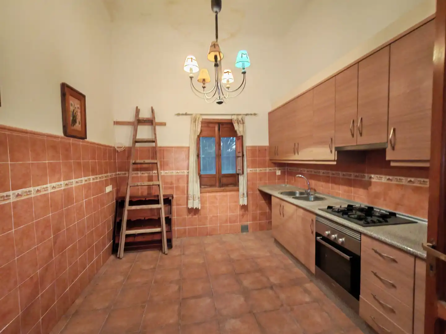 Cuina de Casa adosada en venda en Elche / Elx amb Jardí privat, Terrassa i Traster