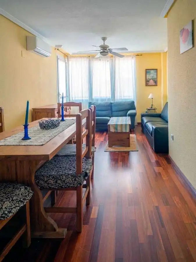 Wohnzimmer von Wohnung zur Miete in Roquetas de Mar mit Klimaanlage, Terrasse und Möbliert
