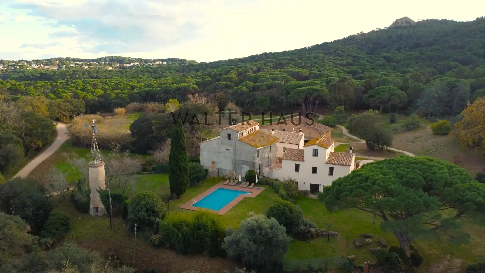 Vista exterior de Finca rústica en venta en Santa Cristina d'Aro con Calefacción, Jardín privado y Parquet