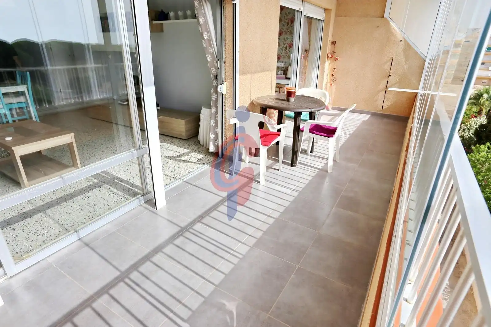 Terrassa de Apartament en venda en Guardamar del Segura amb Moblat