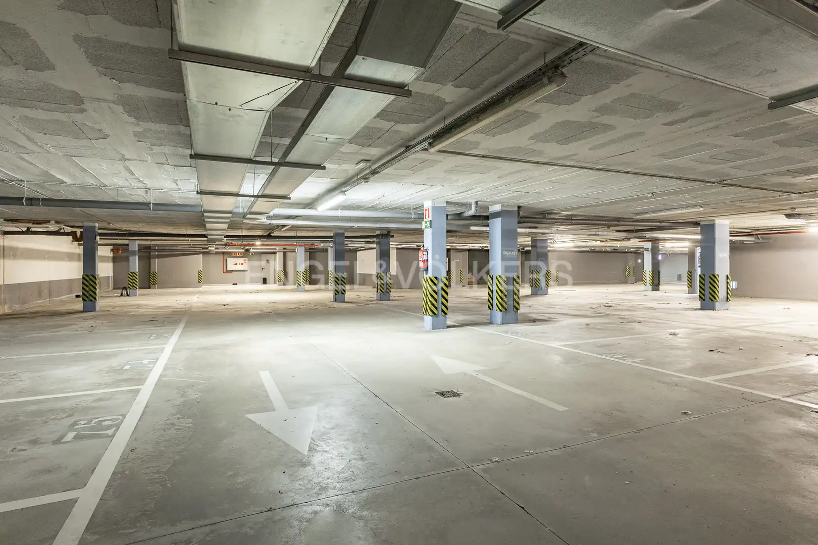 Office space with lift to rent in Zona Industrial, imagen 66