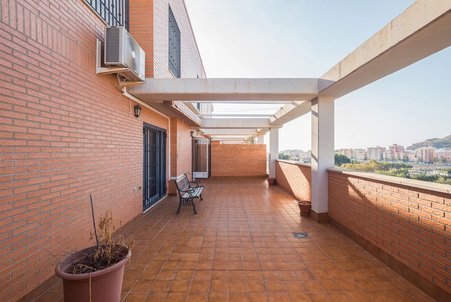 Terrace of Attic for rent in Sagunto / Sagunt  with Air Conditioner, Heating and Terrace