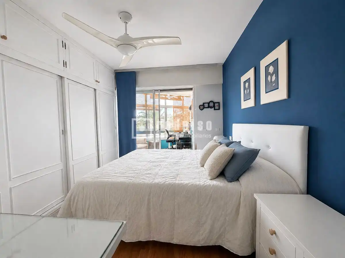 Habitación de Piso en venta en Torremolinos con Aire acondicionado, Terraza y Piscina