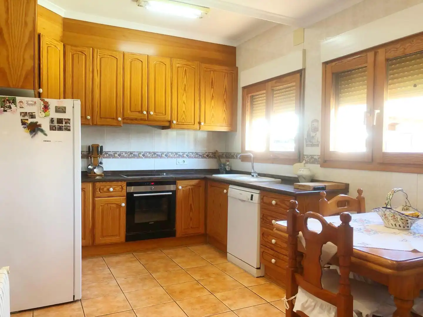 Cocina de Casa o chalet de alquiler en Dénia con Aire acondicionado, Calefacción y Jardín privado