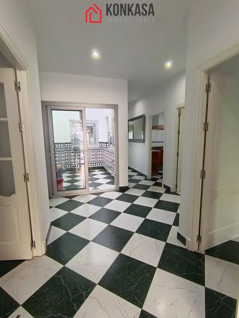 Casa o xalet en venda en Arcos de la Frontera amb Aire condicionat i Traster