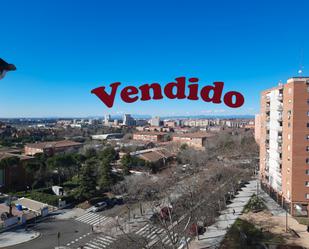 Vista exterior de Pis en venda en Alcorcón amb Aire condicionat i Terrassa