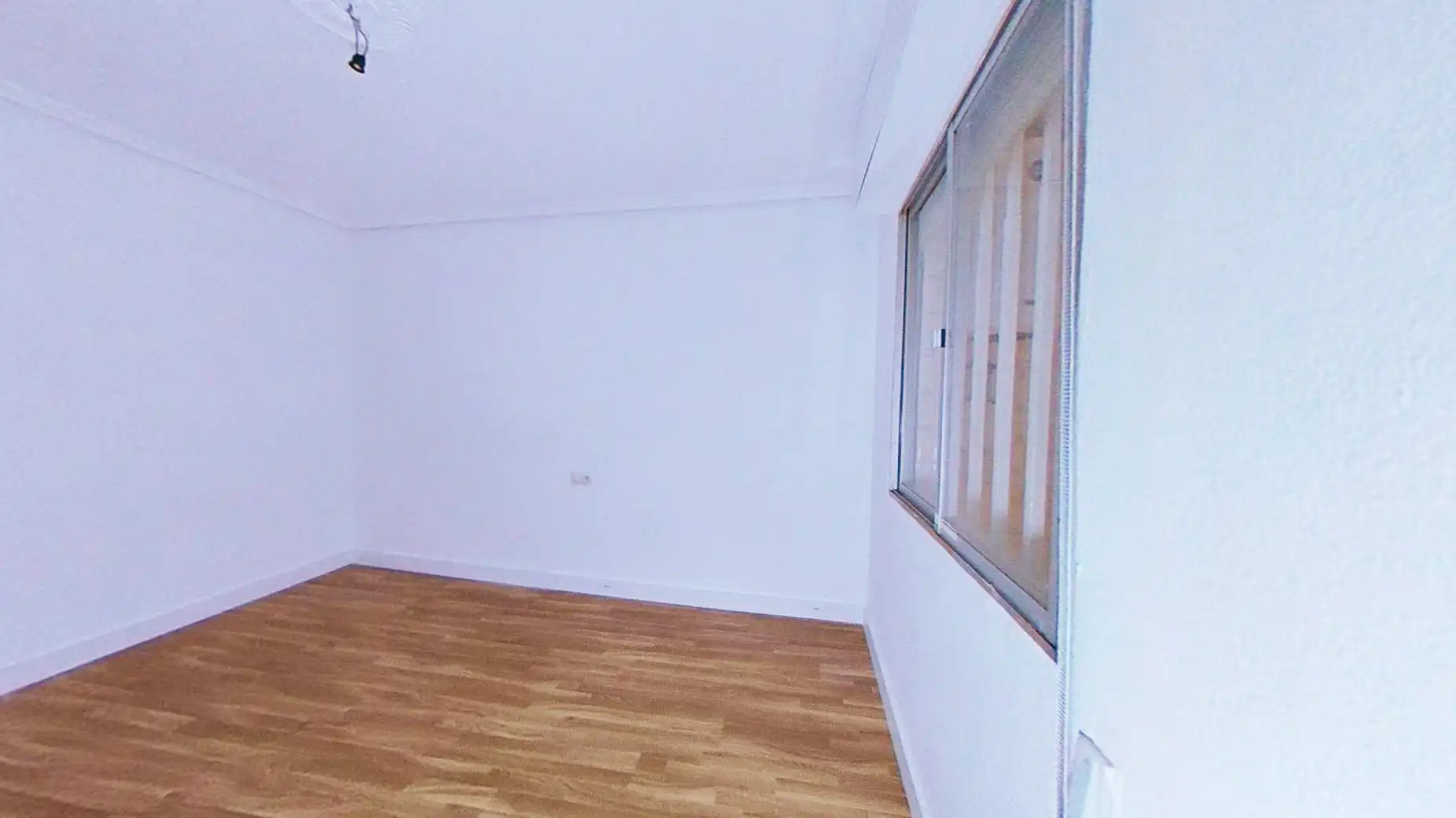 Piso en venta en Alicante / Alacant