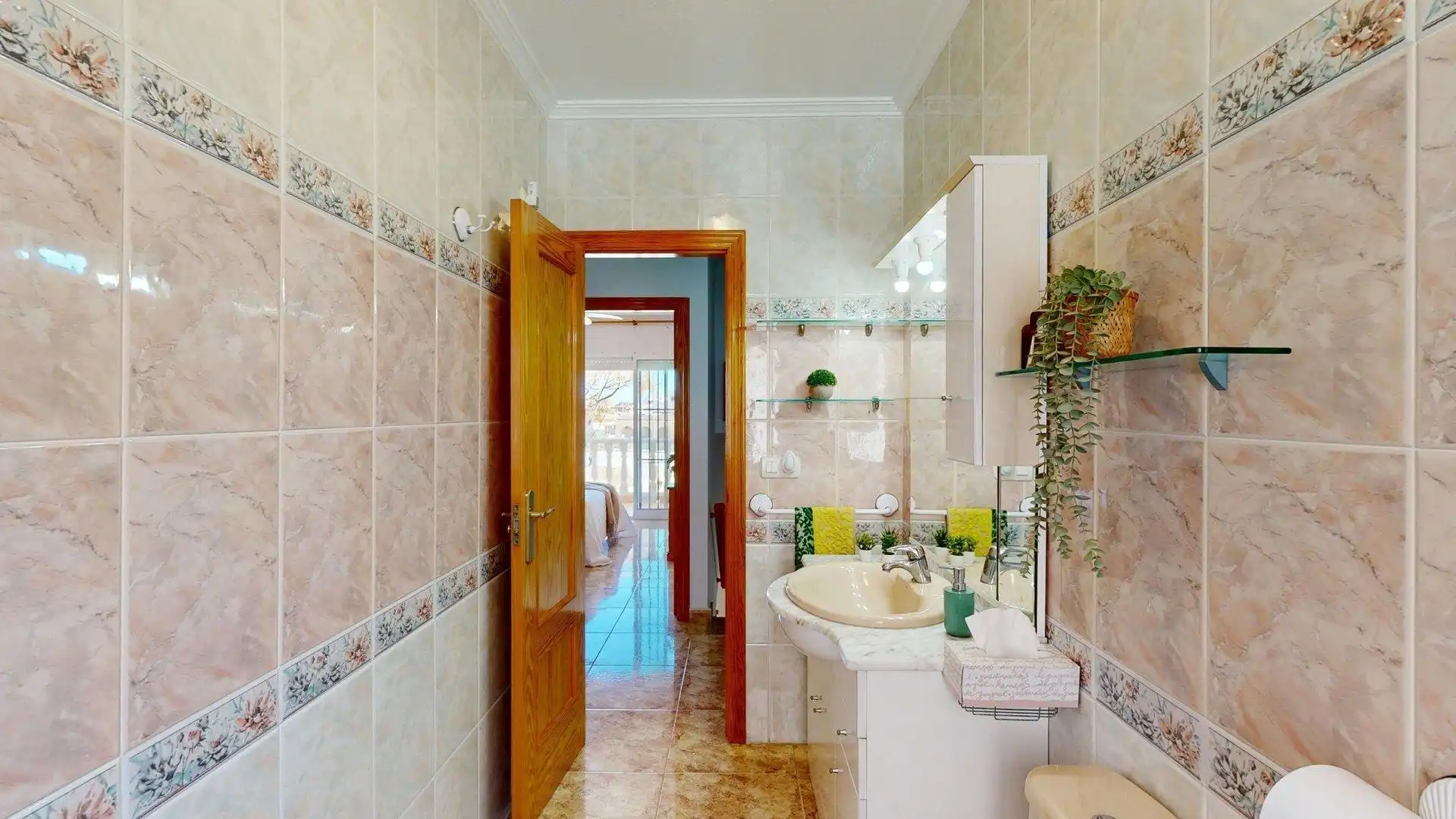 Baño de Casa adosada en venta en Pilar de la Horadada con Jardín privado, Terraza y Balcón