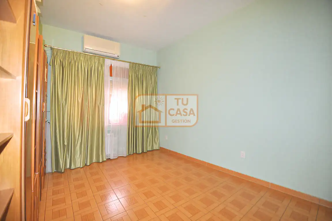 Flat with terrace to rent in Calle Periodista Sánchez Asensio, imagen 4