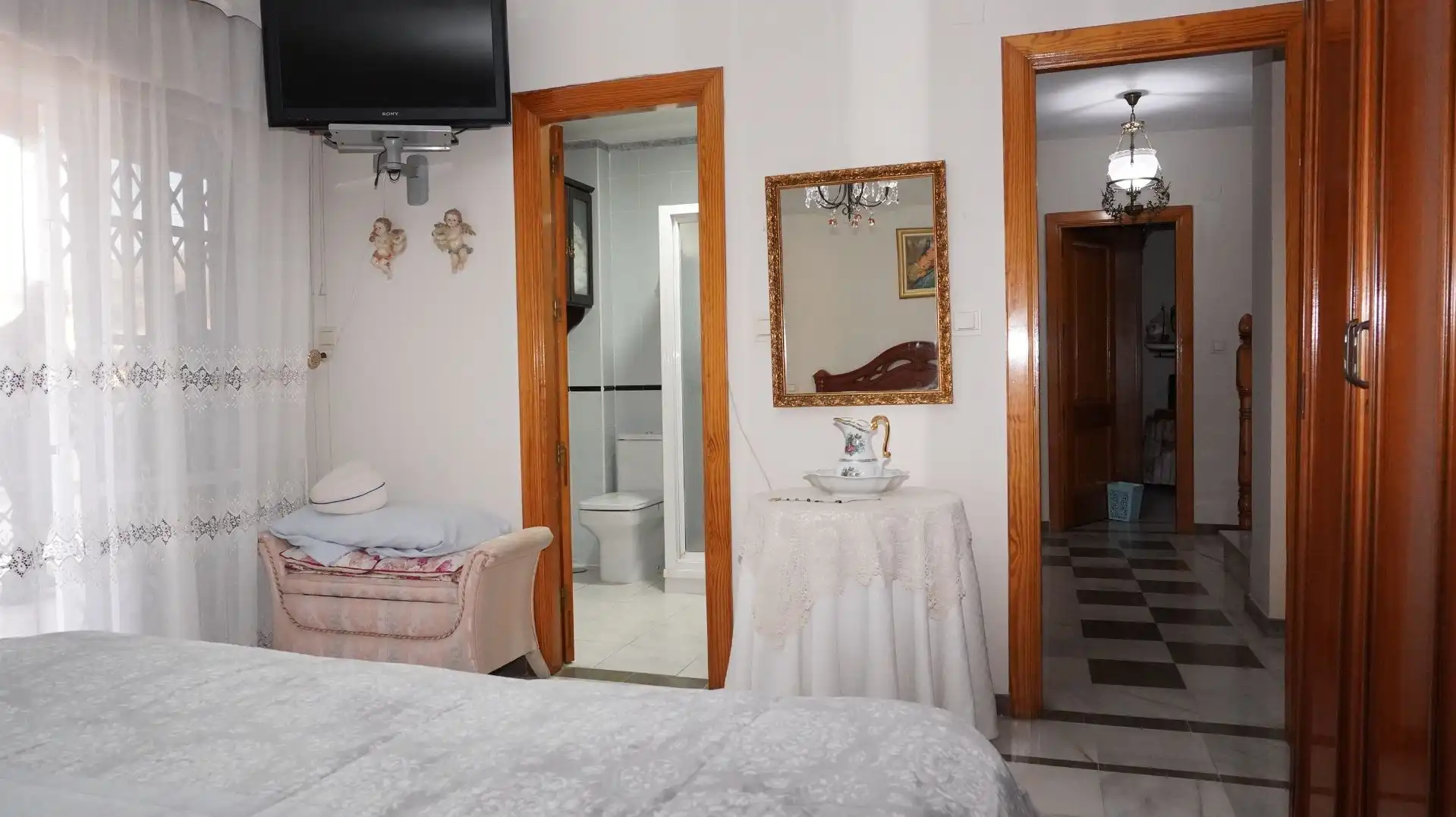 Dormitori de Casa adosada en venda en Motril amb Aire condicionat i Terrassa