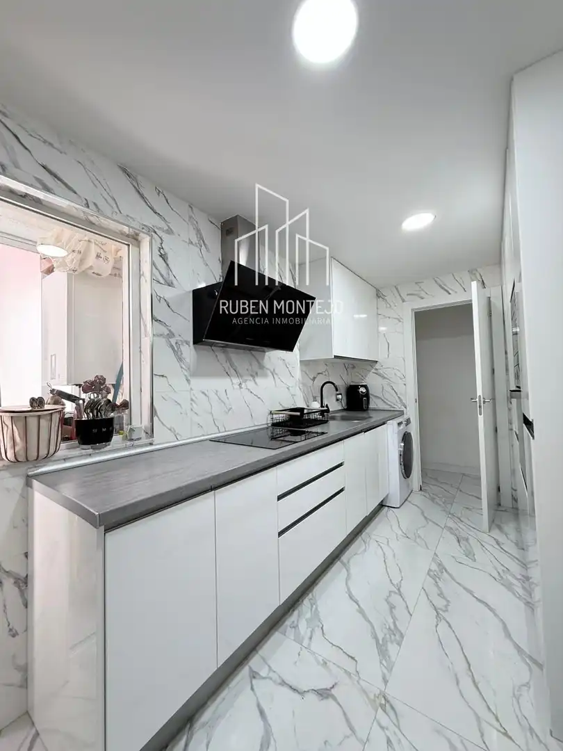 Cocina de Piso en venta en Terradillos con Calefacción, Terraza y Amueblado