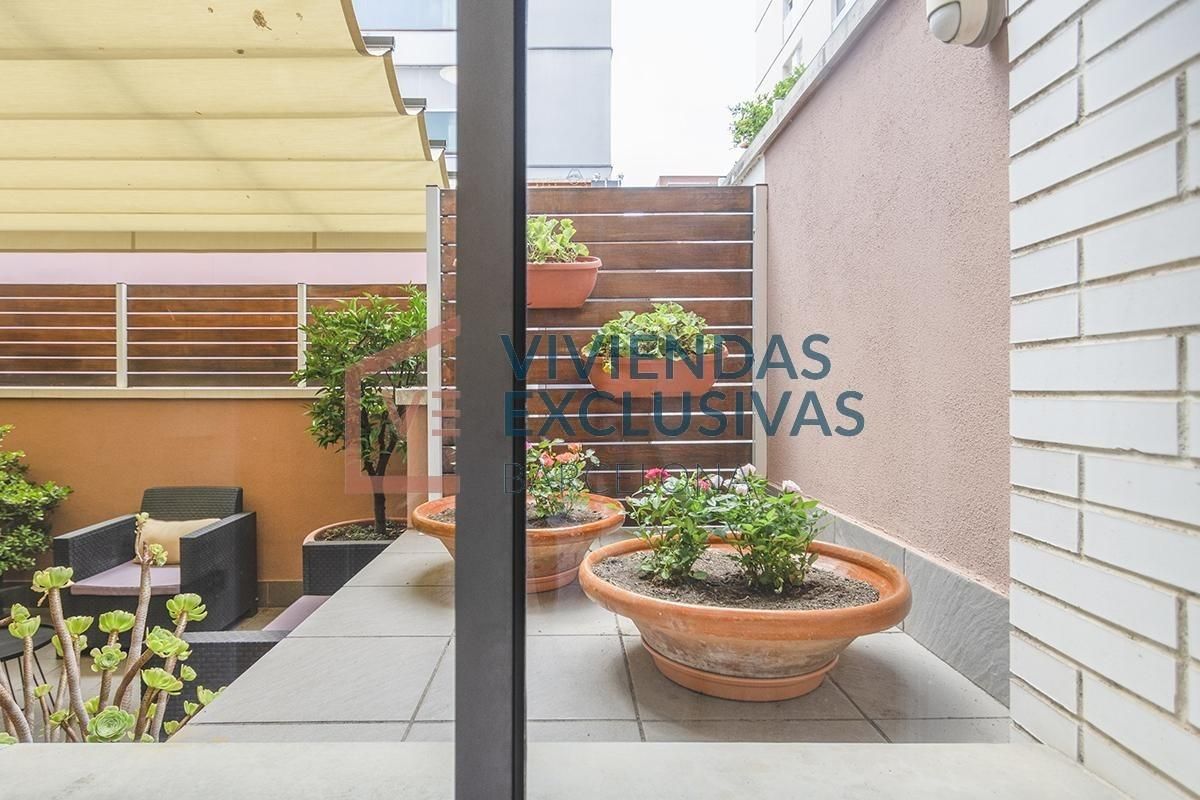 Terrassa de Planta baixa en venda en  Barcelona Capital amb Calefacció, Terrassa i Piscina