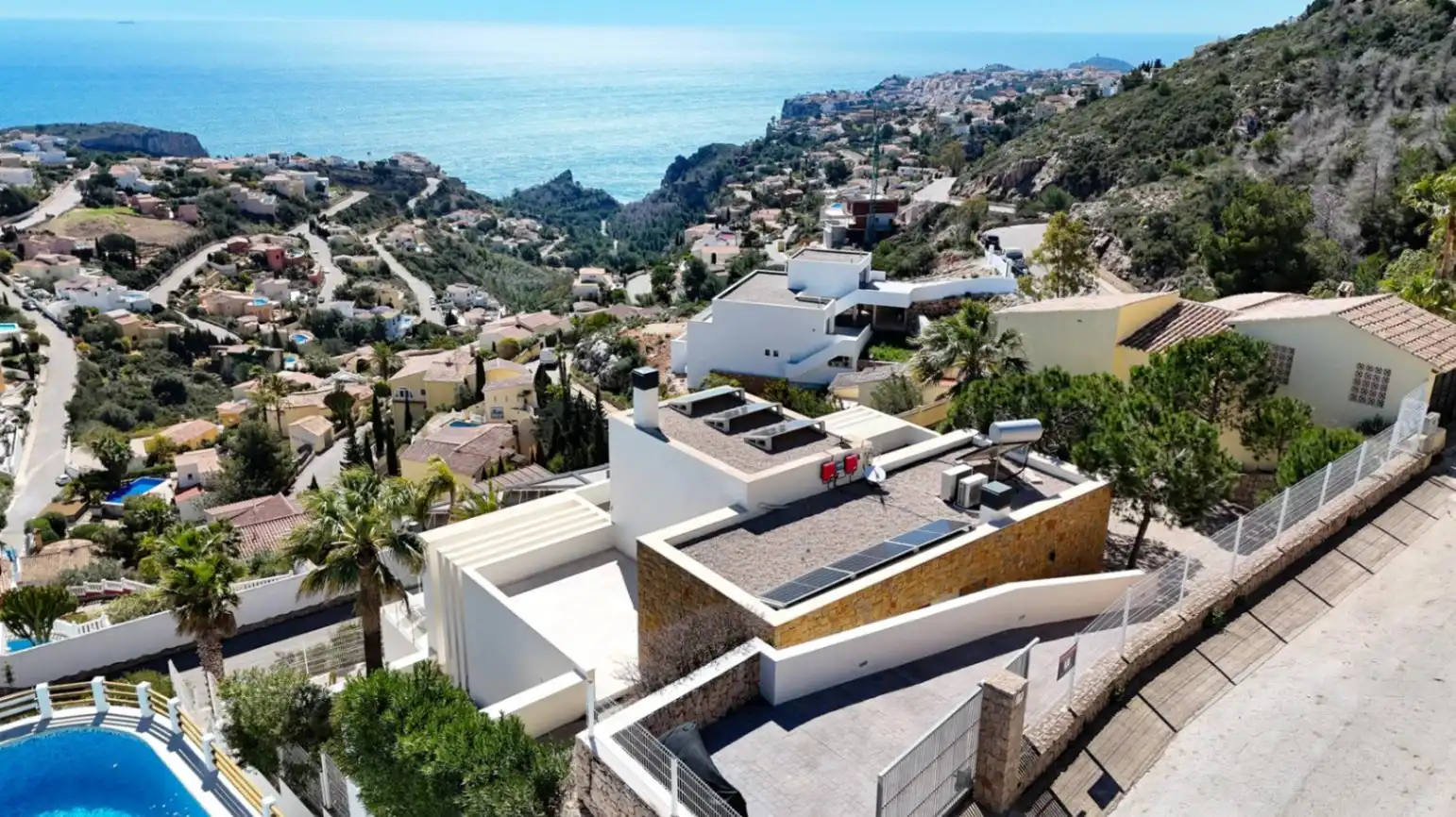 Villa con piscina in vendita a Cumbre del Sol, imagen 3