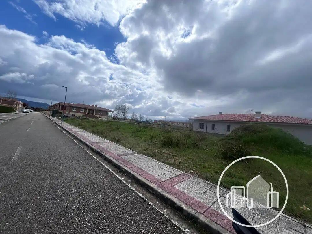 Residential land for sale in Medina de Pomar, imagen 4