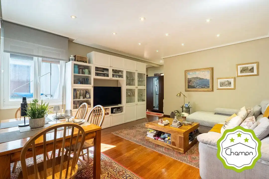 Flat with garden for sale in Errekalde