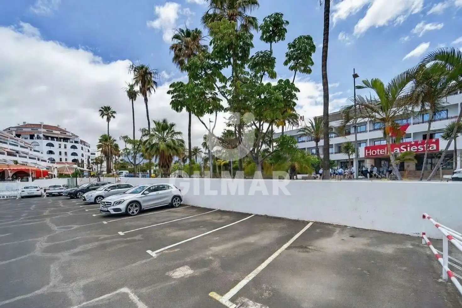Parking de Piso en venta en Arona con Amueblado